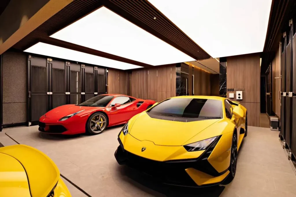 Hexagon and workshop lighting for garage applications